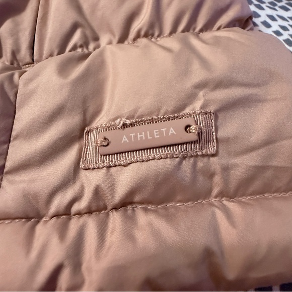 Athleta | Downabout Funnel Neck Puffer Vest - Picture 9 of 12